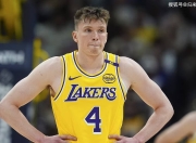 开云,开云电子-湖人王牌球员创赛季得分新高，媒体热捧，主题表示个人业务.的简单介绍